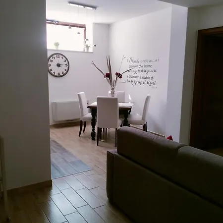 Just House * Campagnano Di Roma