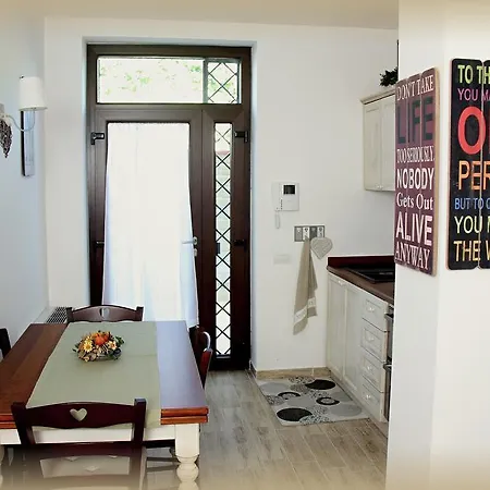 Just House Campagnano Di Roma